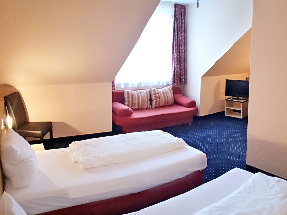 City Hotel Hoyerswerda 15/31