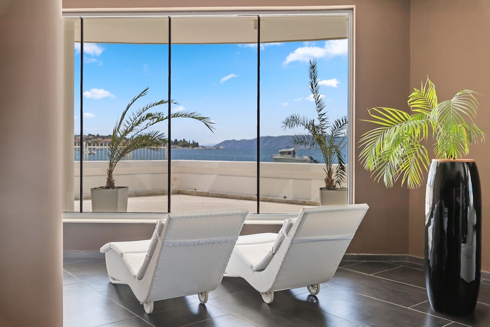 Hotel Amabilis 44/65