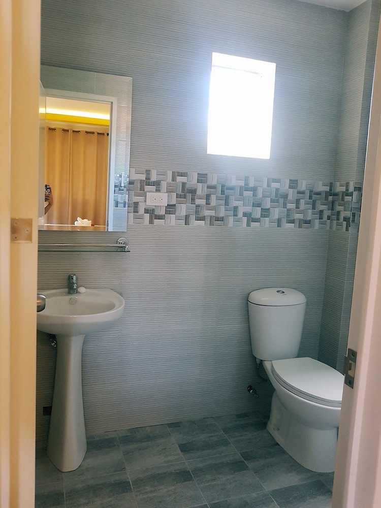 Jellys Haven Resort 35/35