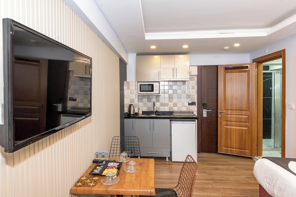 Hot Residence Taksim Square 7/62