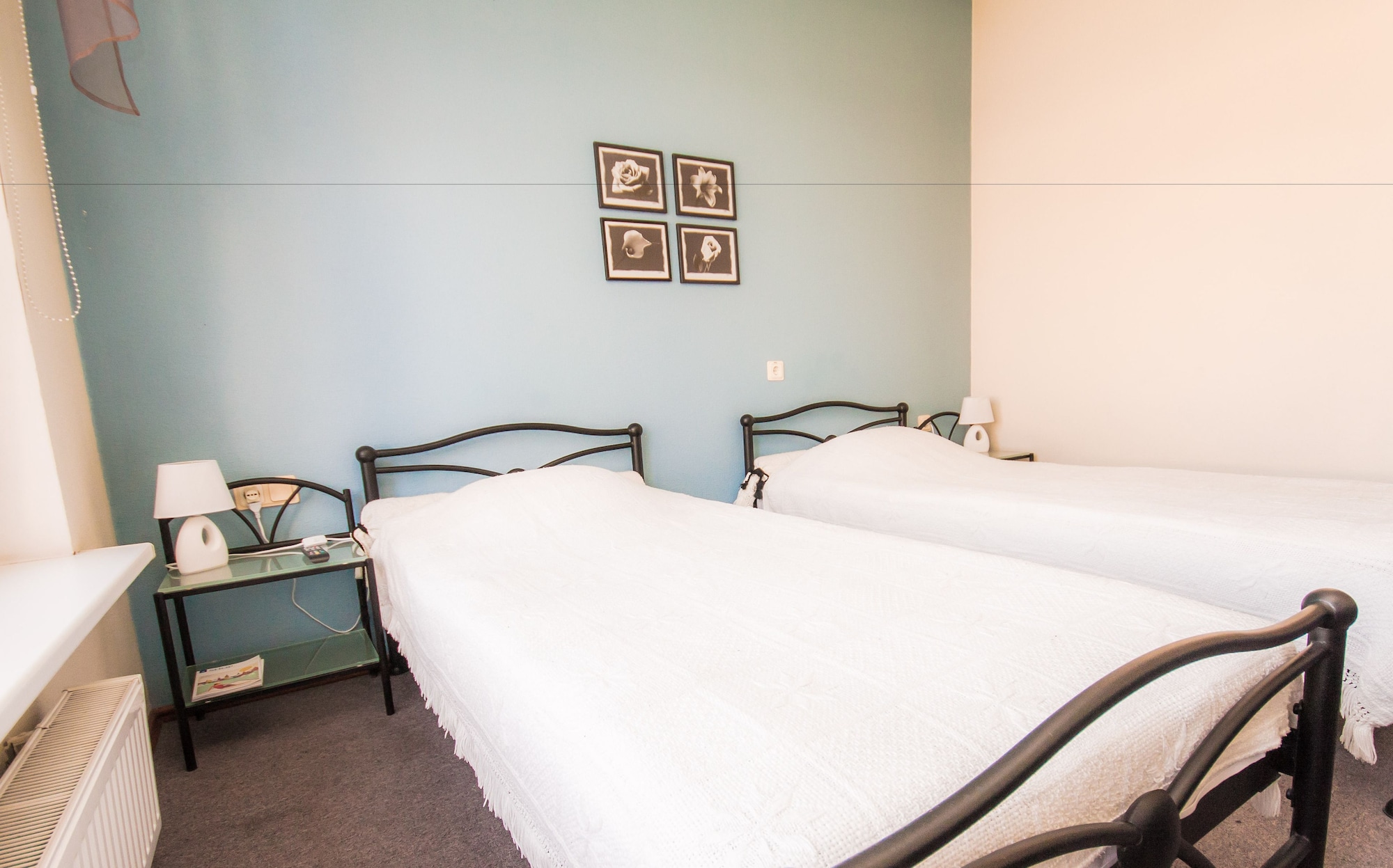 STANDARD, TWIN BEDS