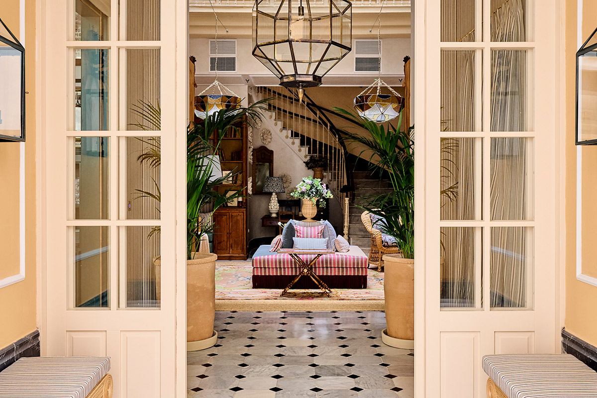 Cristine Bedfor Malaga Boutique Hotel 7/65