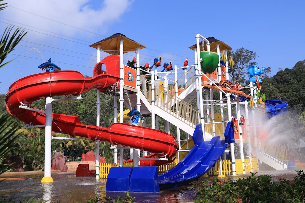 Bukit Merah Laketown Resort 25/43
