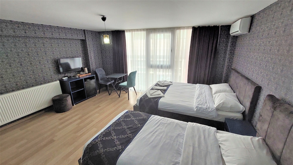 Mini Suite Otel 13/50