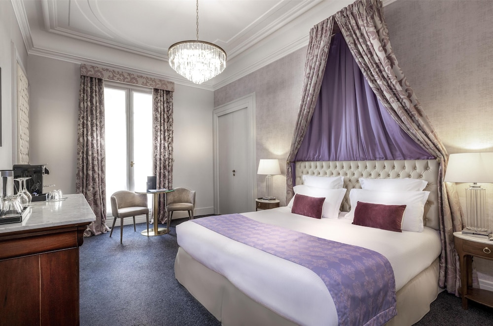 Hotel Claridge 19/50