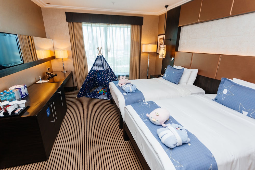Hilton Baku 23/64