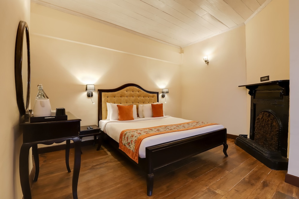 Summit Swiss Heritage Hotel 13/72