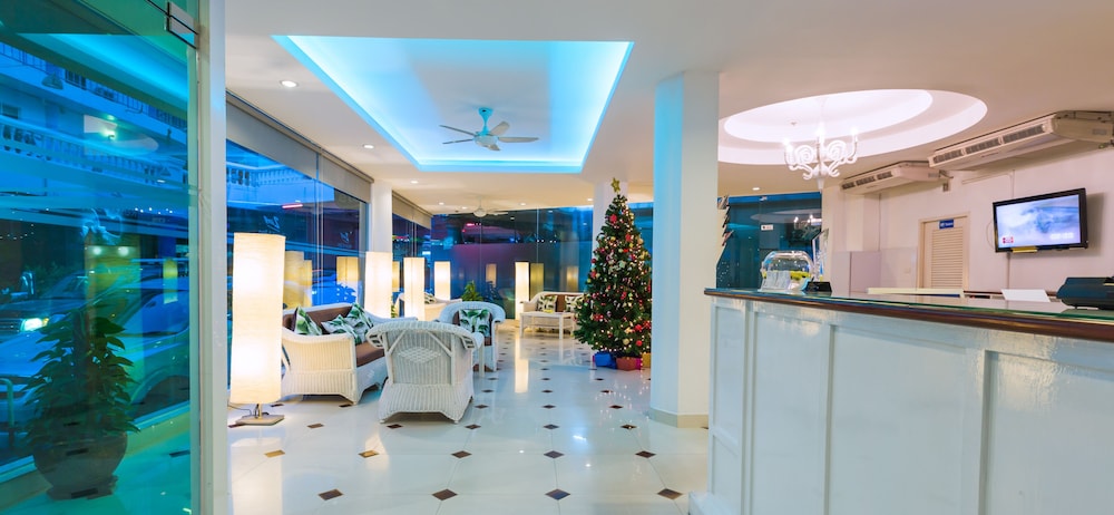 Zing Resort Spa Ex Ganymede Resort Suites 7/71