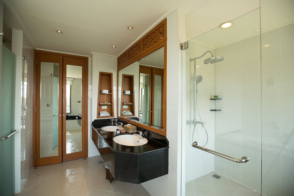 Imperial River House Resort 48/50