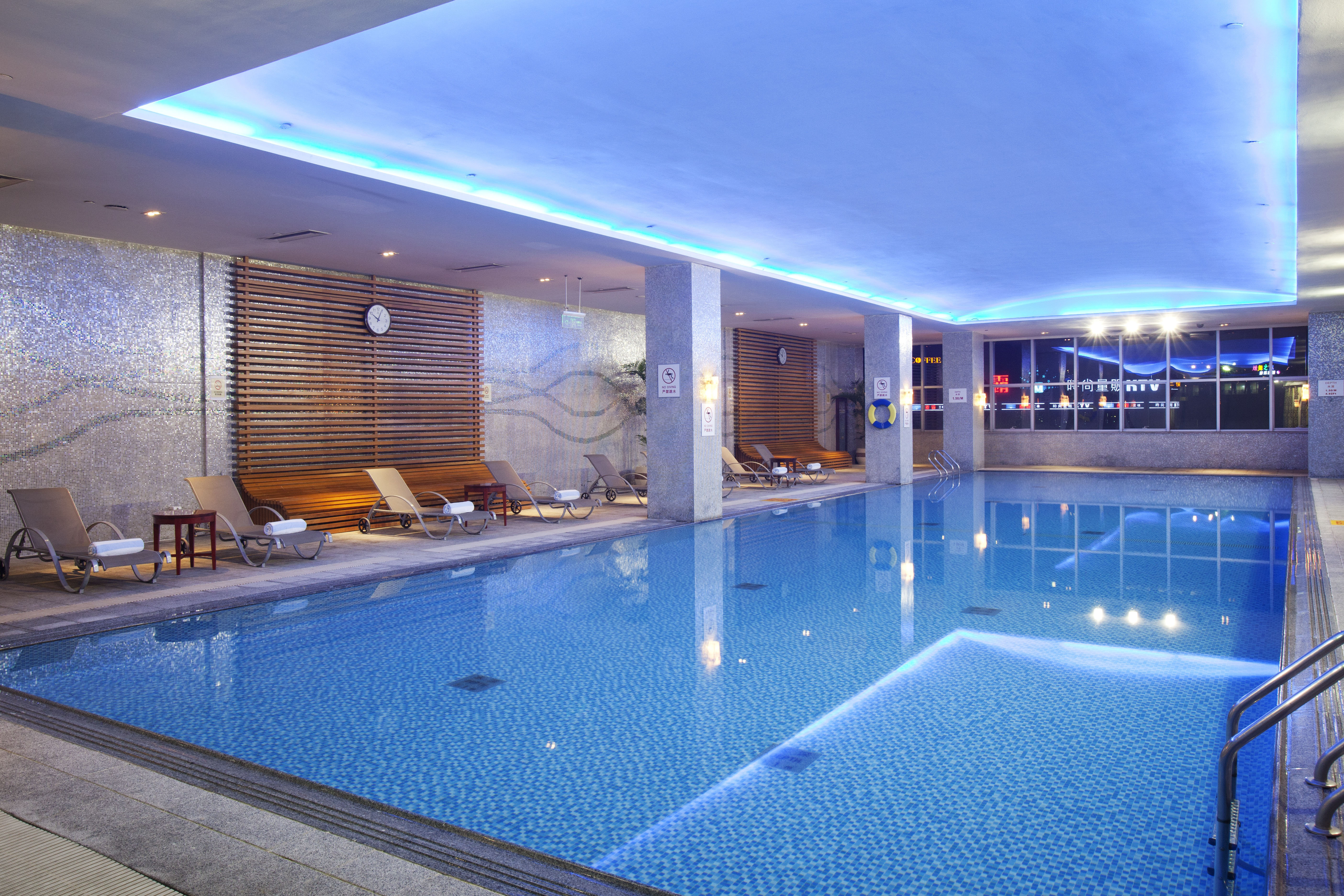 Holiday Inn Hangzhou Xiaoshan 25/50