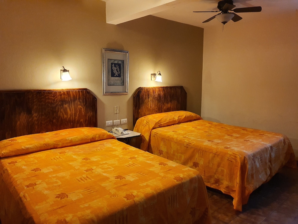 Hotel Suites Kino 28/73