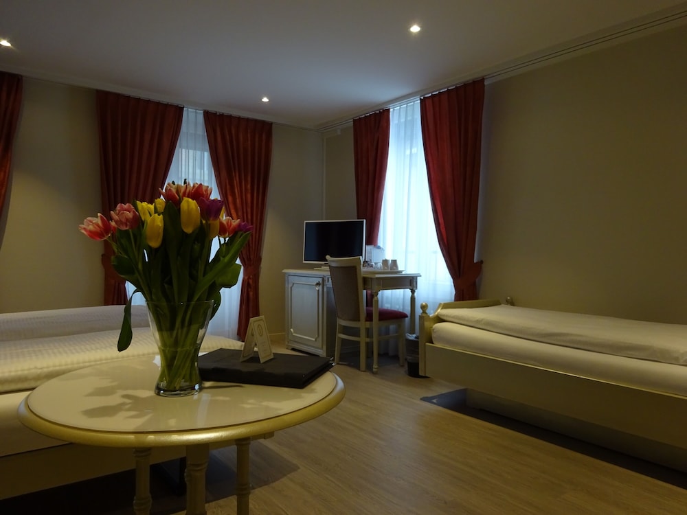 Hotel du Nord Interlaken 28/50