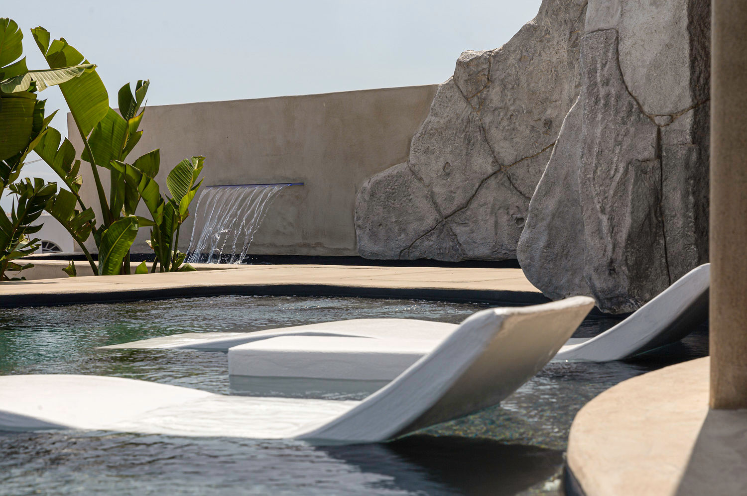 Senses Luxury Houses 84/106