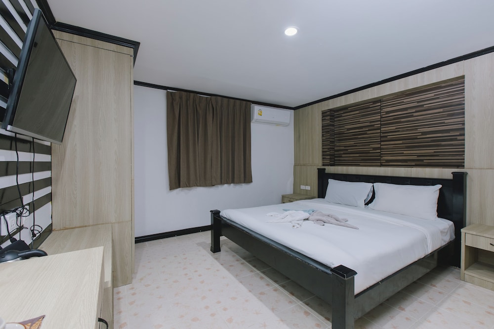 Royal Beach Residence 26/50