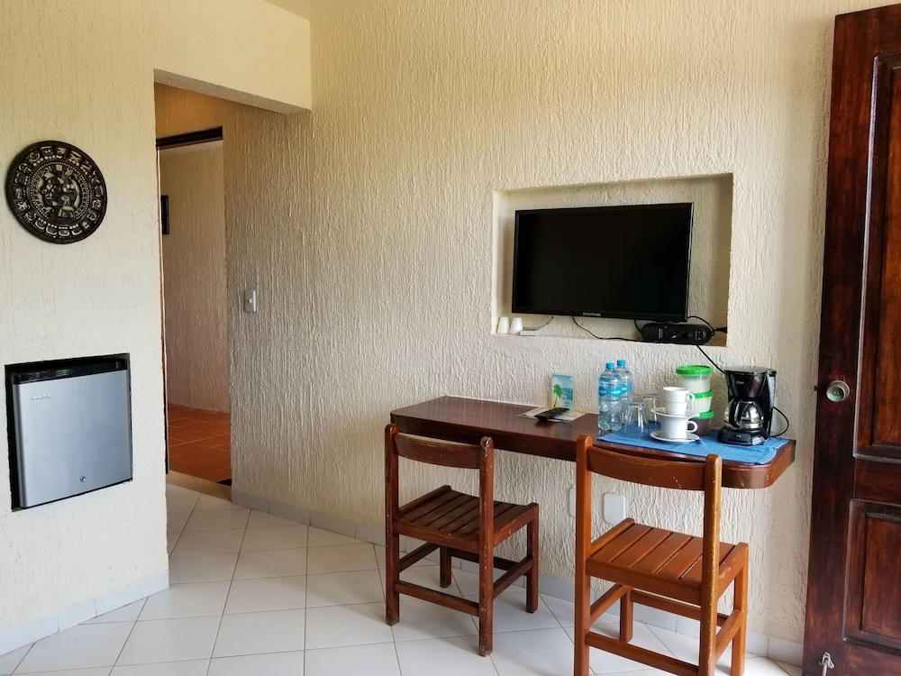 Villas De Rosa Beach Resort 38/68