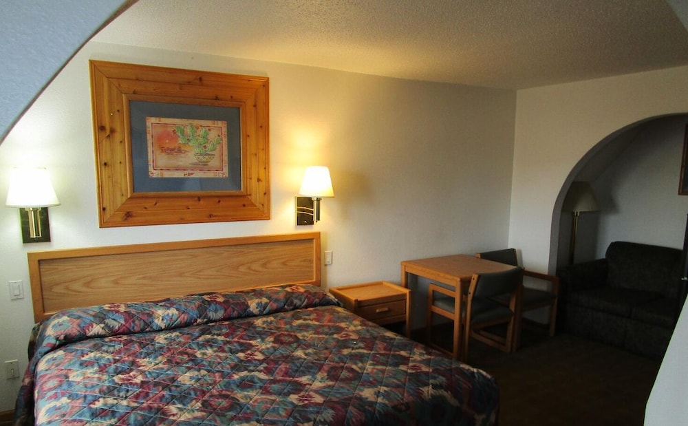 North Country Inn & Suites 24/39