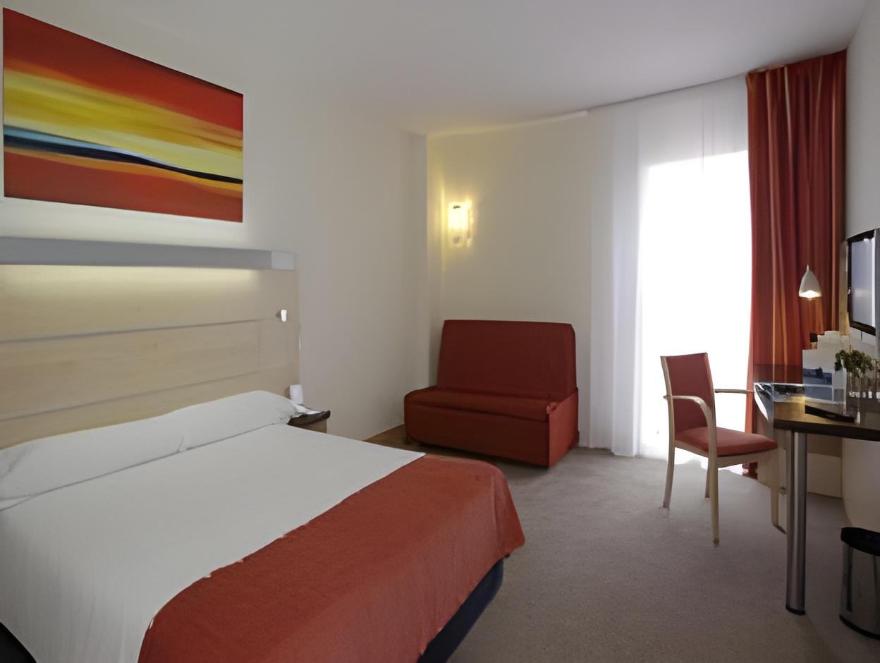 Room, Queen Bed