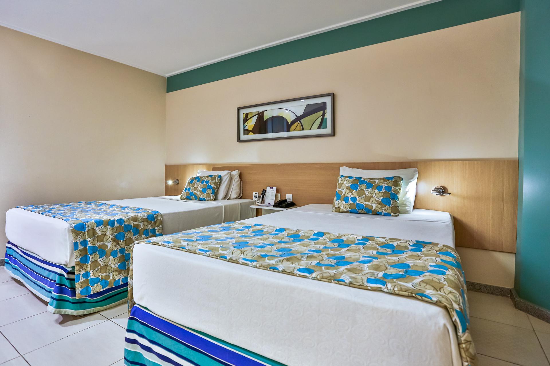 Deluxe, Twin Beds, River View
