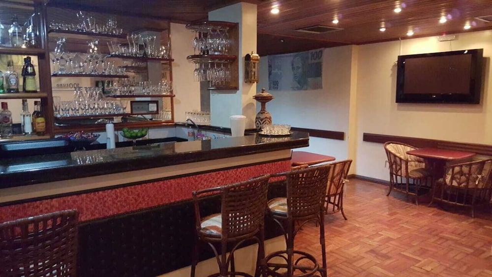 CRISTAL EXECUTIVE HOTEL 21/26