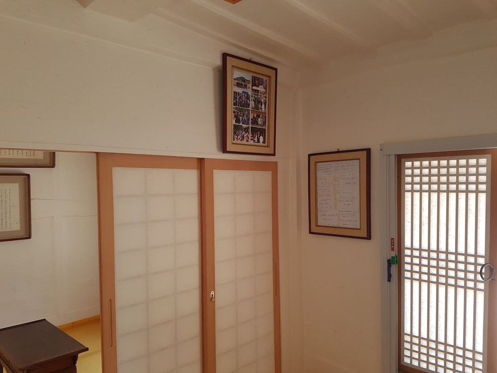 Jukheon Traditional House 23/50