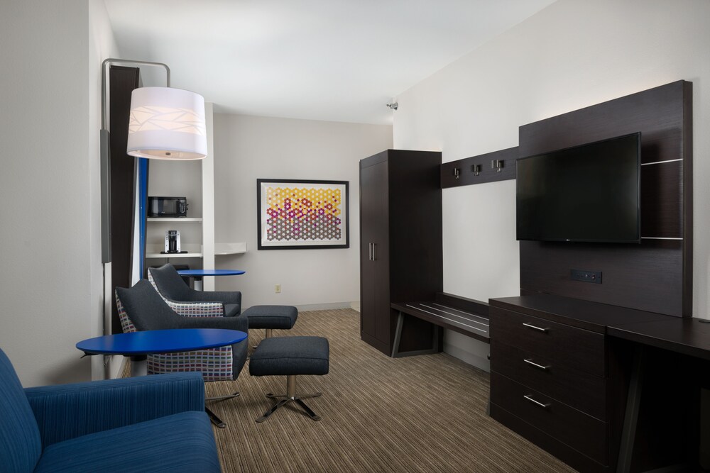 Holiday Inn Express Hotel And Suites Independence Kansas City 29/43