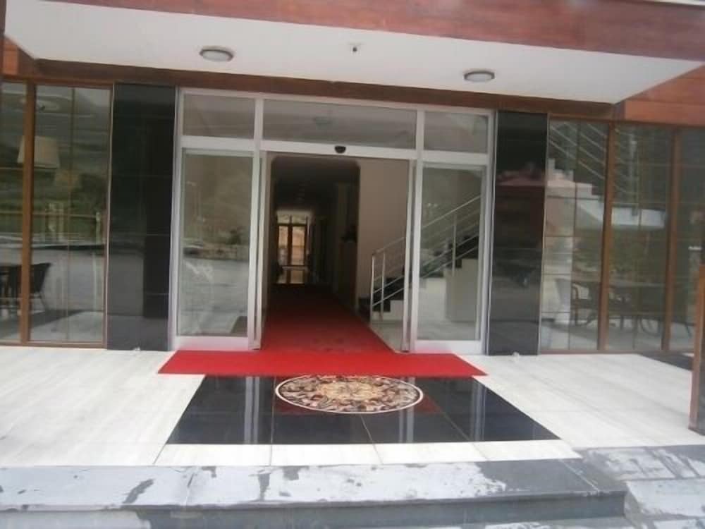 Akpinar Hotel 6/43