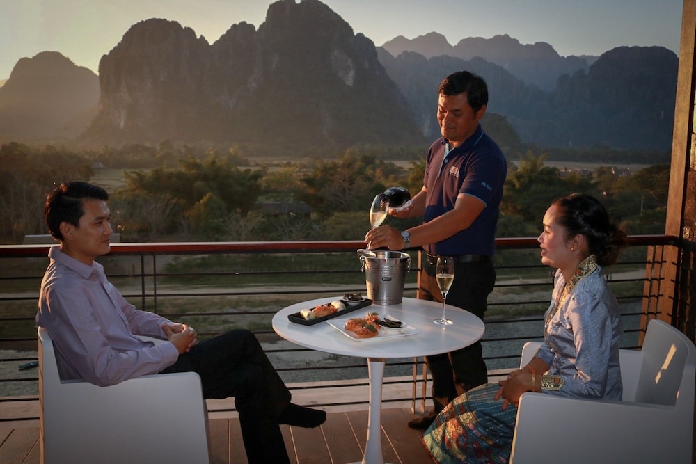 Inthira Vang Vieng 27/48