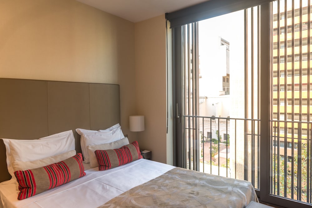 1 BEDROOM, APARTMENT