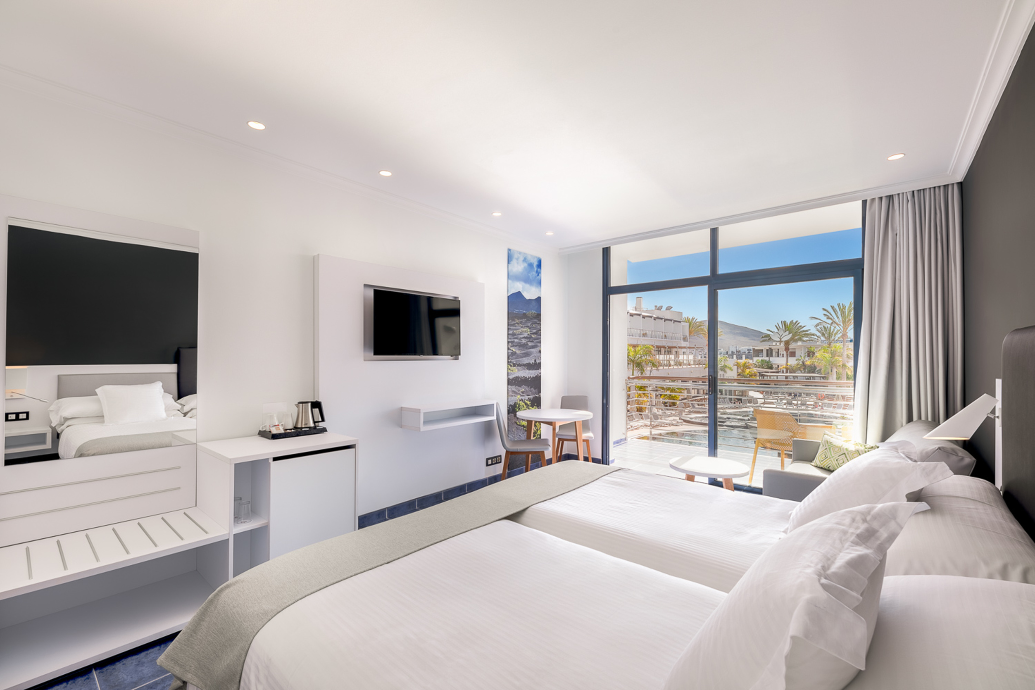 Room, Single, Double Bed, Pool View
