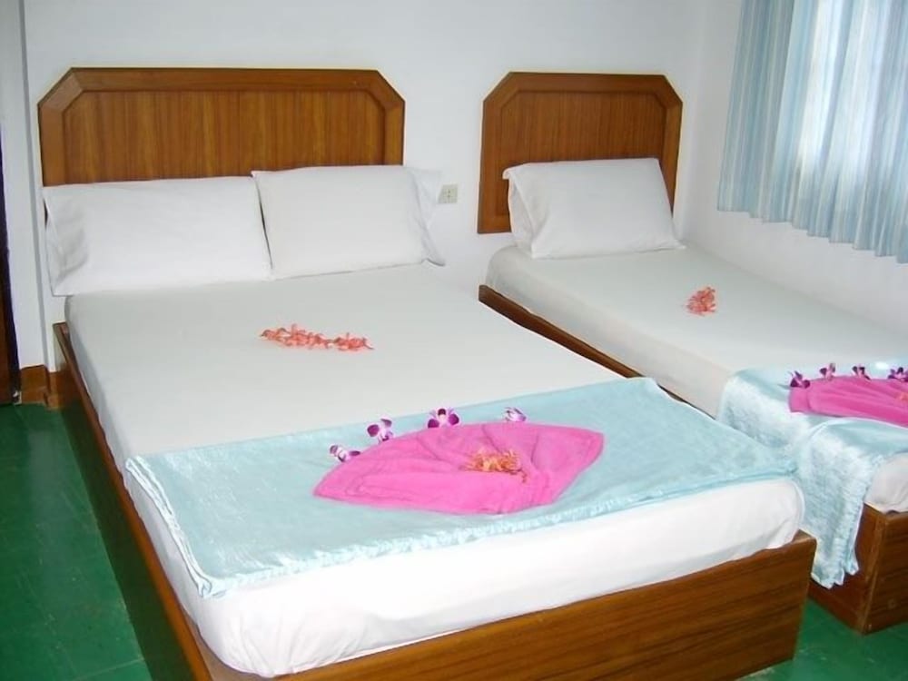 Krabi Grand Hotel 12/48