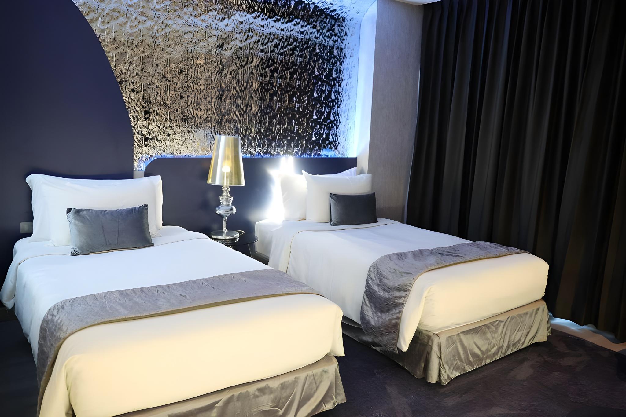 غرفة غراند ديلوكس بسريرين منفصلين، The Glacier Hotel Khon Kaen 2/2