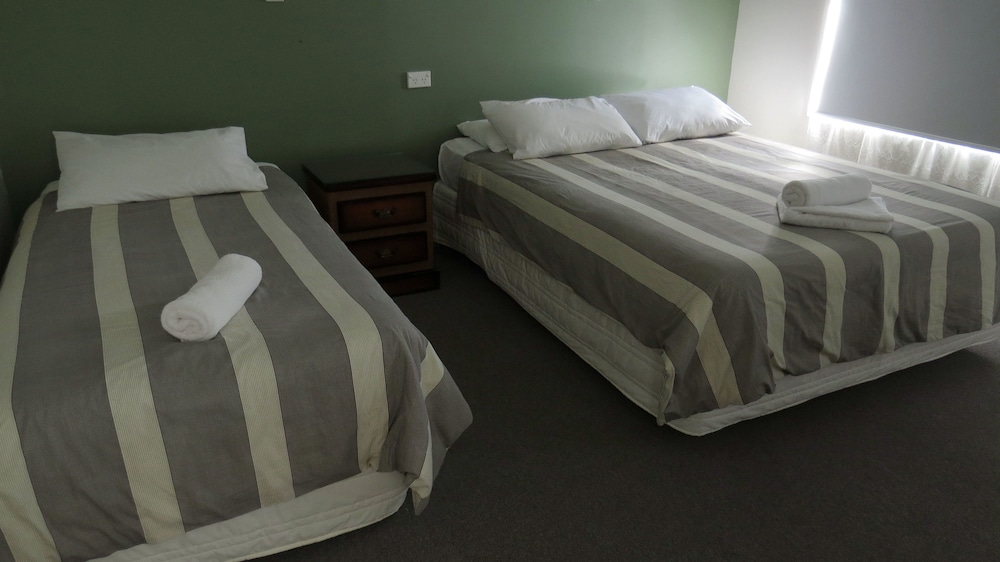 Kuirau Park Motor Lodge 16/49