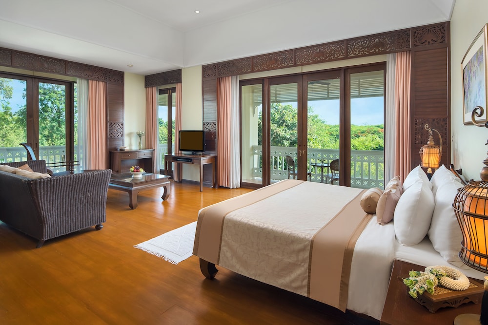 Dheva Mantra Resort 11/72
