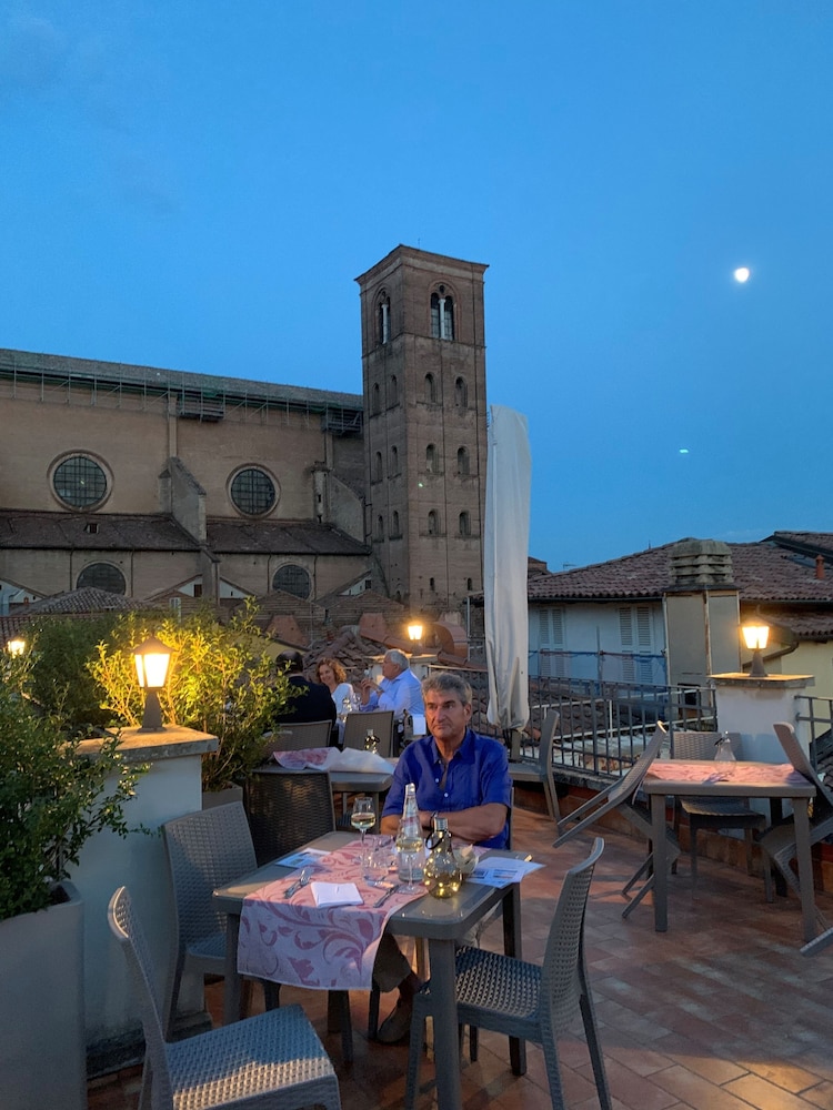 Hotel Roma 41/50