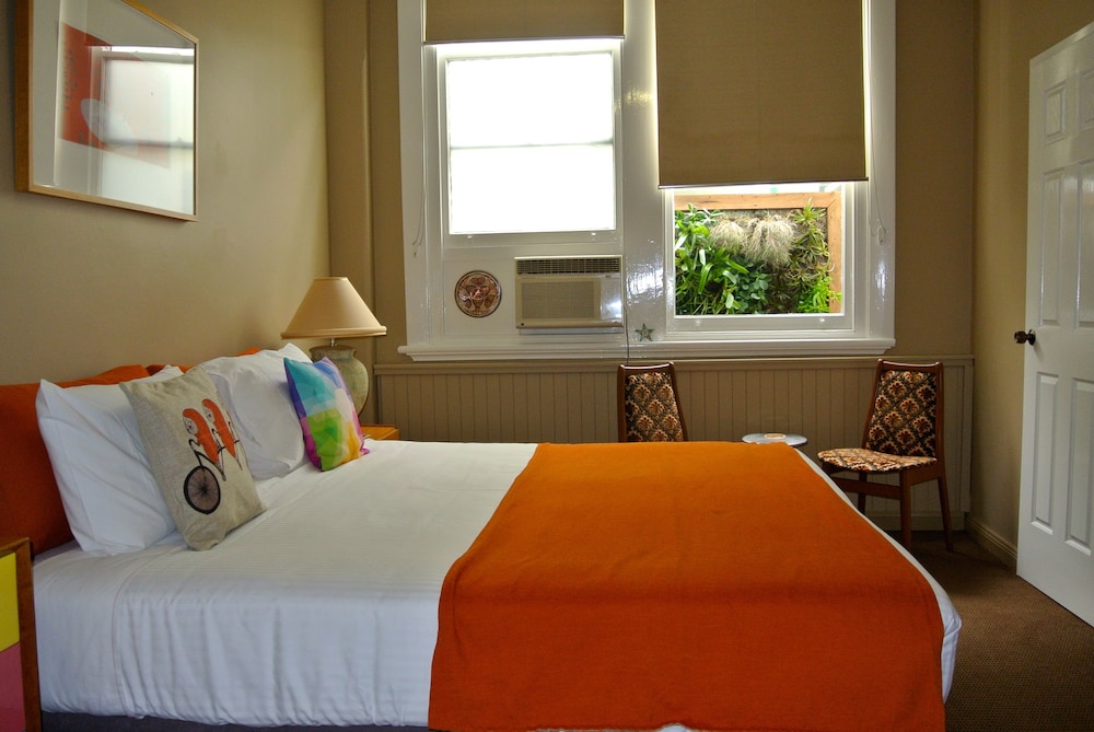 Vine Valley Inn 4/36