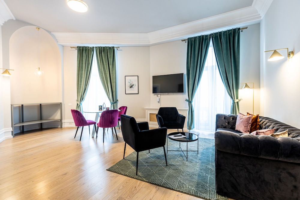 Smartrentals Bucharest Old Town 18/30
