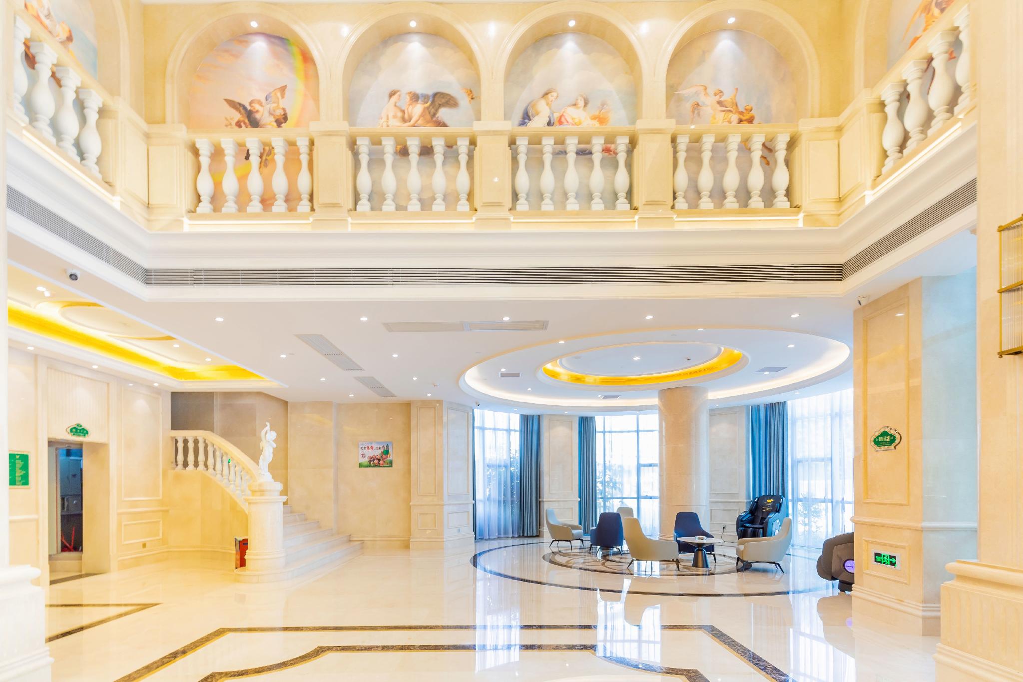 Vienna Hotel (Foshan Yihuan Lishui) 25/60