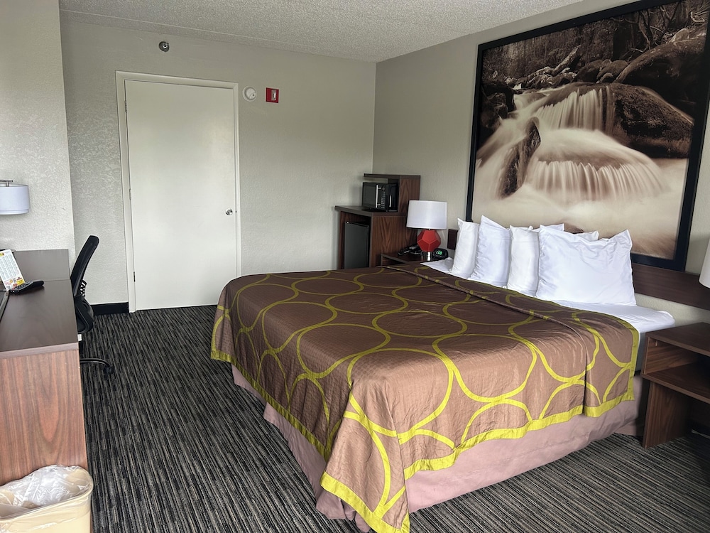 STANDARD, KING BED