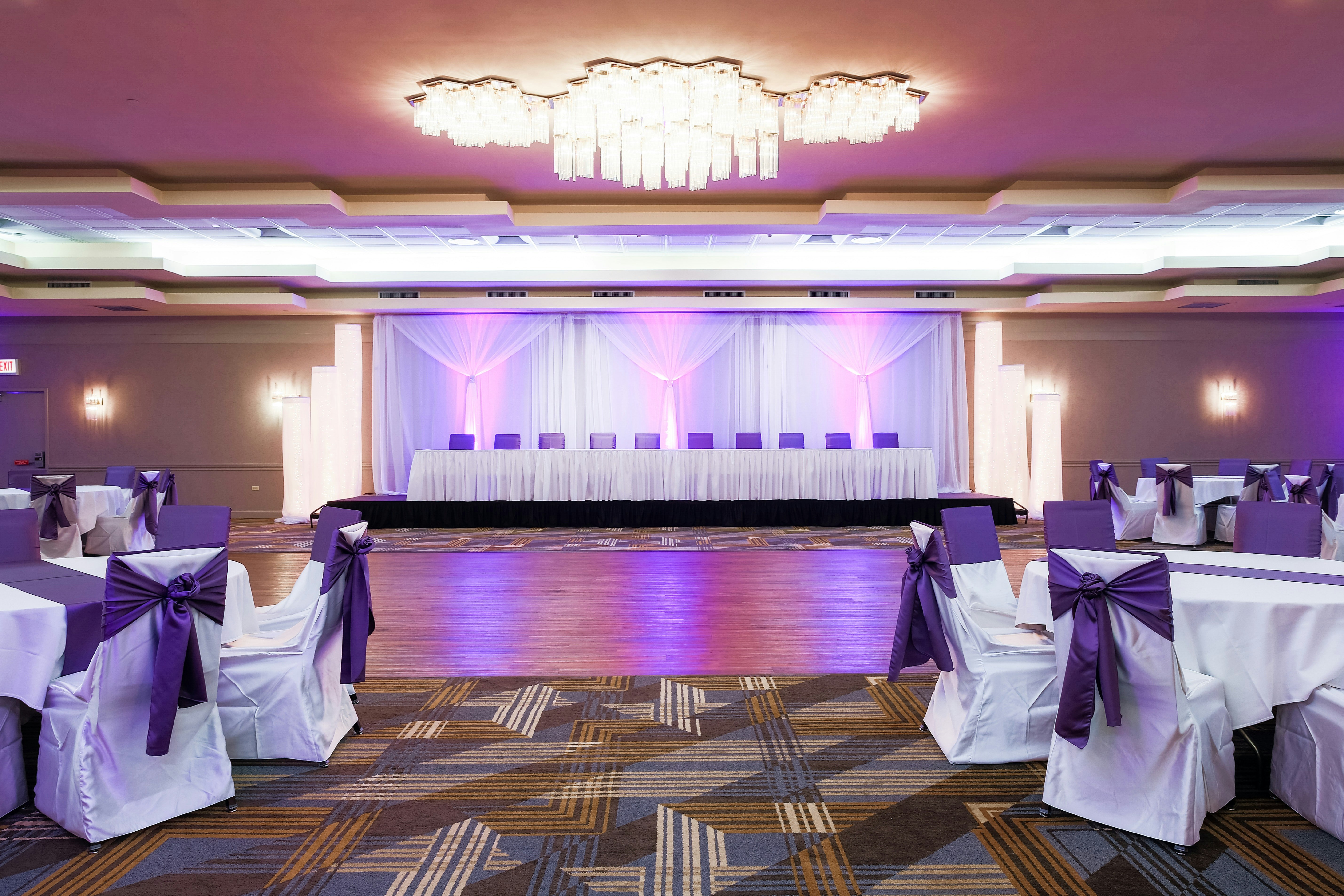 Hilton Chicago/Oak Lawn 73/76