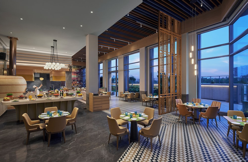 Hyatt Place Aurangabad Airport 29/36