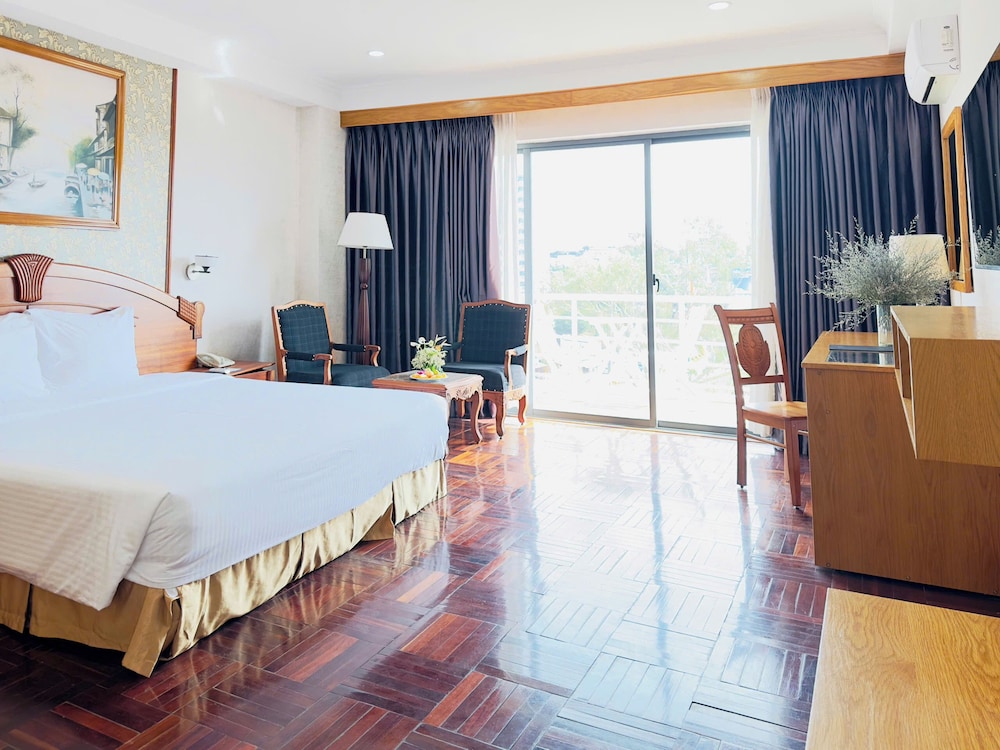 Muong Thanh Grand Gia Lai 20/48
