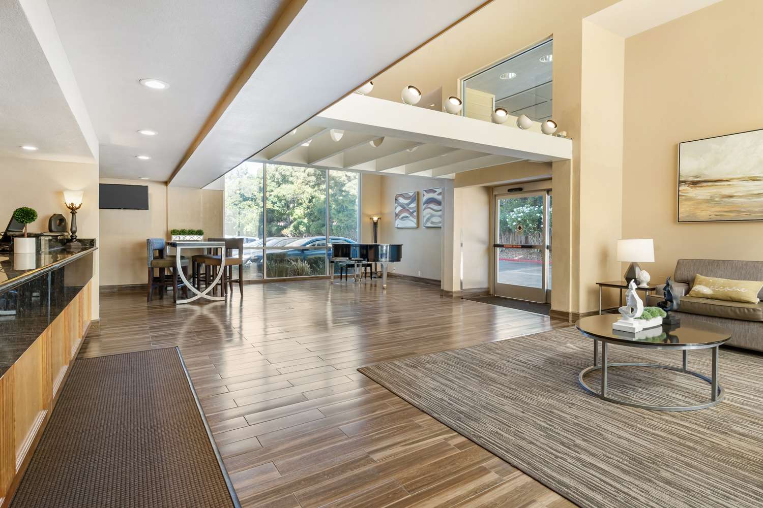 Best Western Plus Heritage Inn 6/40