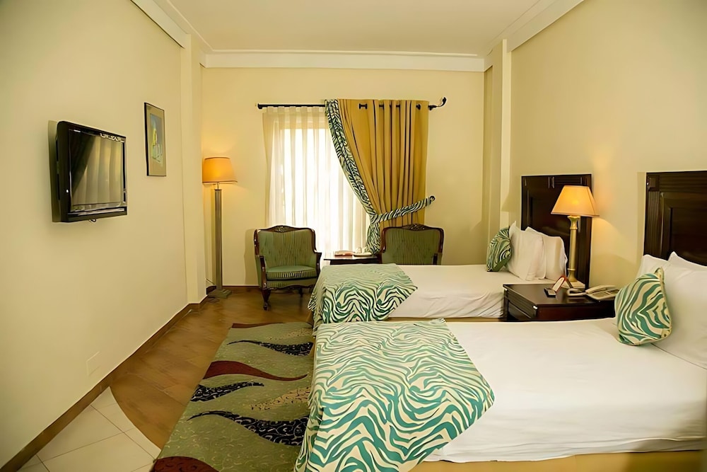 Grand Regency Hotel 31/50