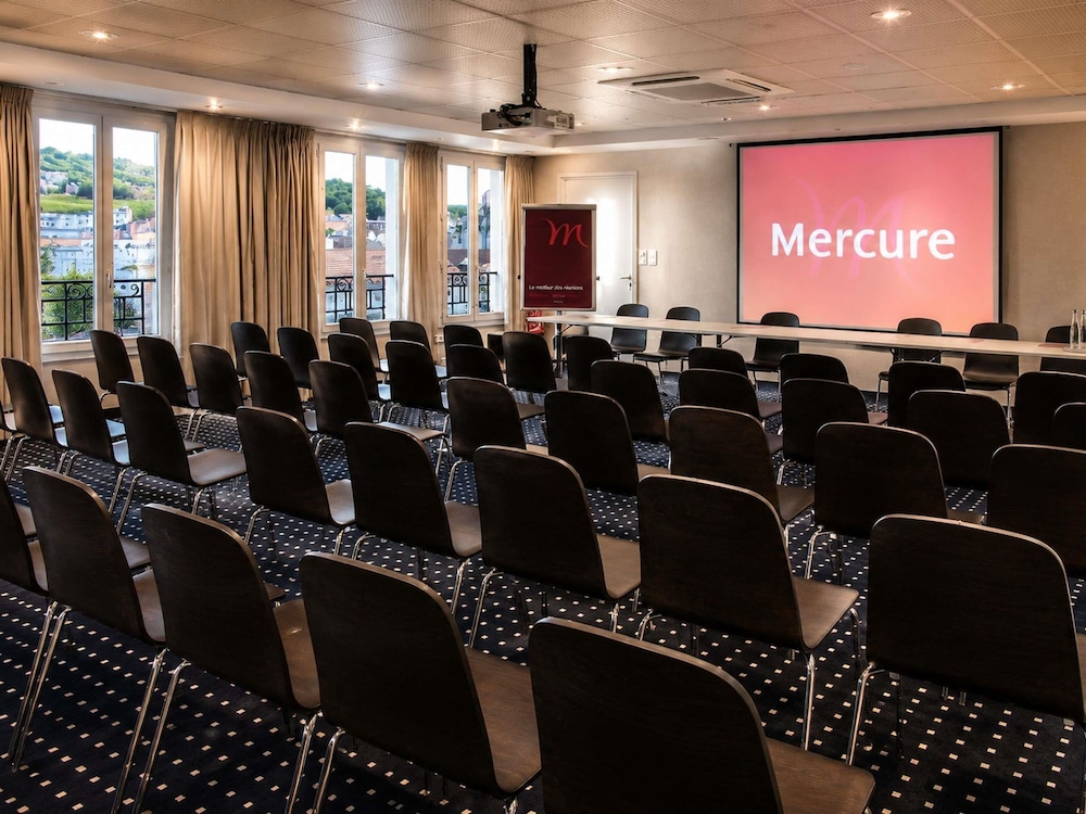 Mercure Lourdes Imperial 37/50