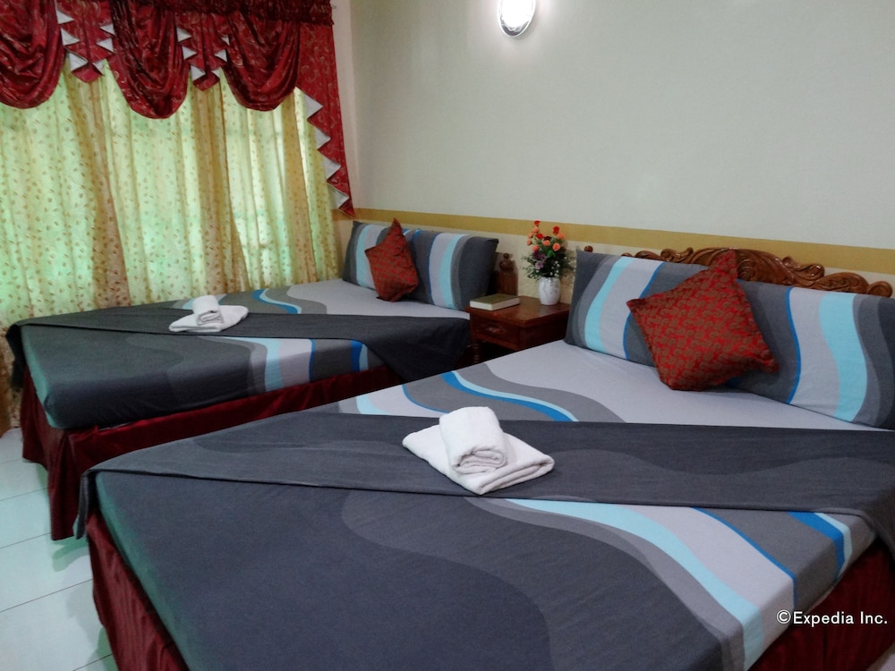 D Lucky Garden Inn 21/48