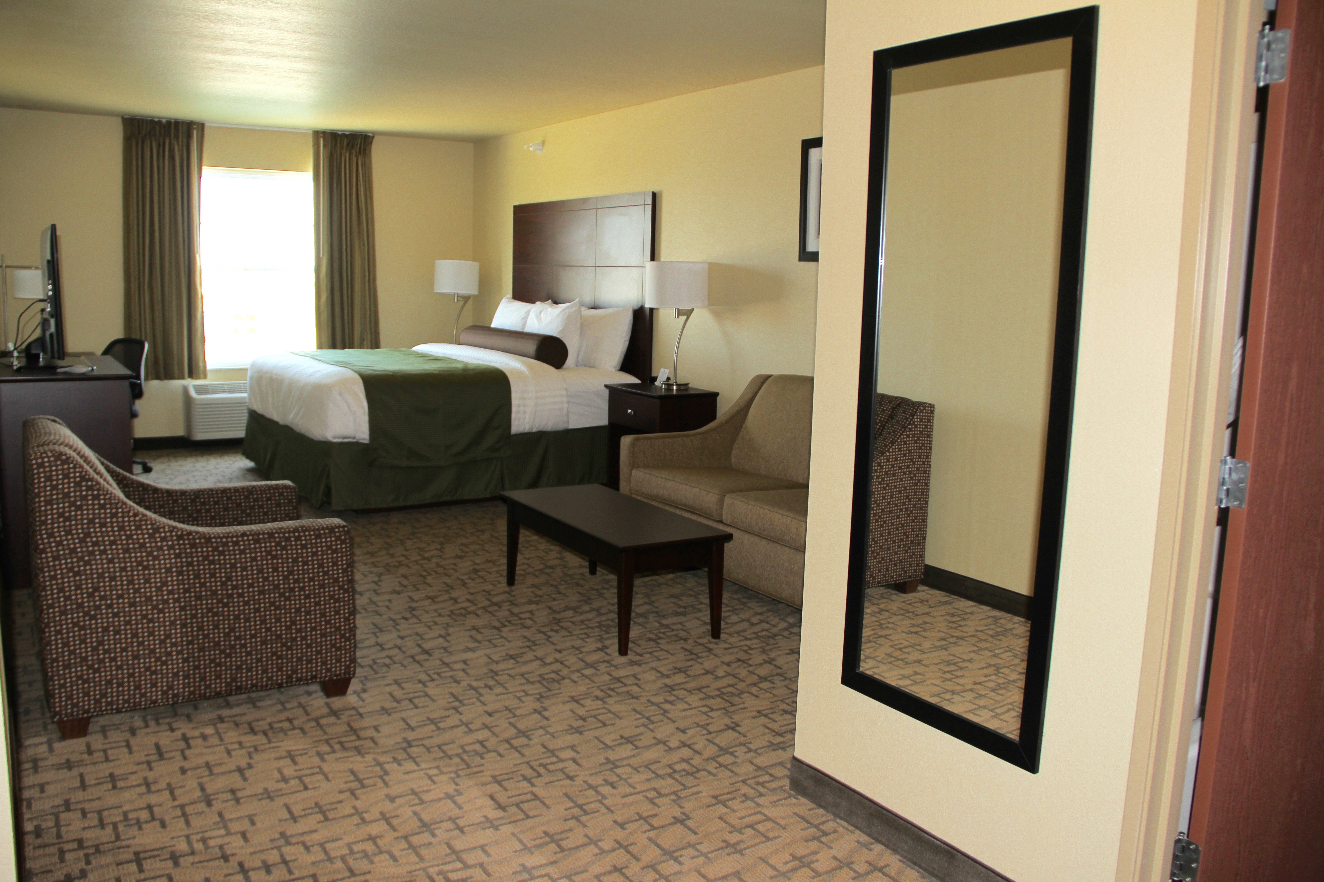 Cobblestone Hotel & Suites - Devils Lake 20/62