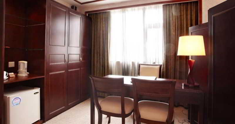 Warm Yes Business Hotel 30/39