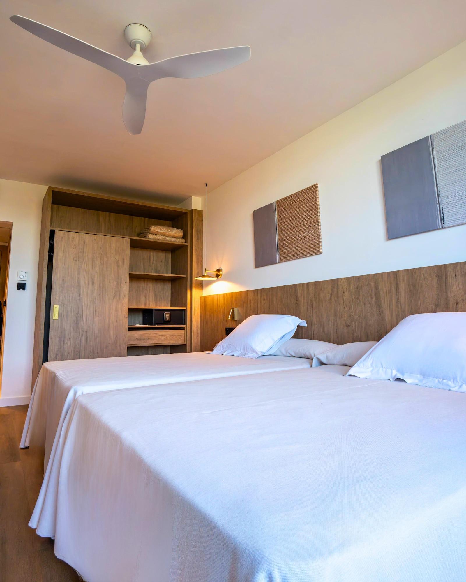 غرفة ثلاثية، Ohtels Vila Romana 5/7