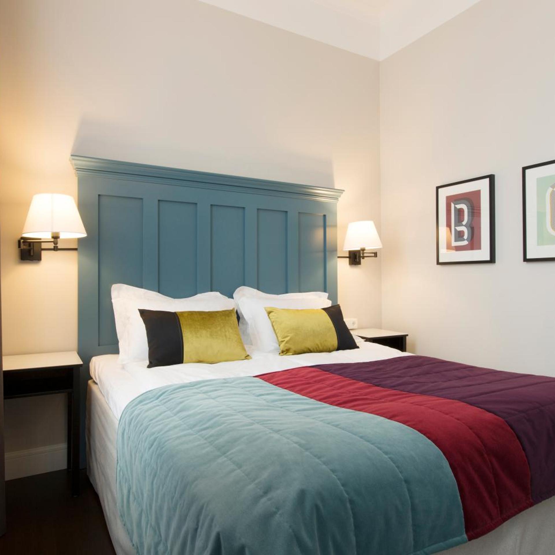Basement, Double Bed
