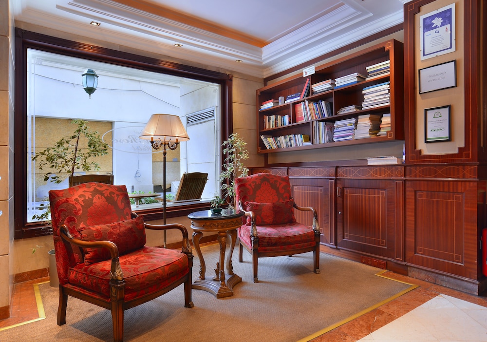 Pera Rose Hotel 58/78